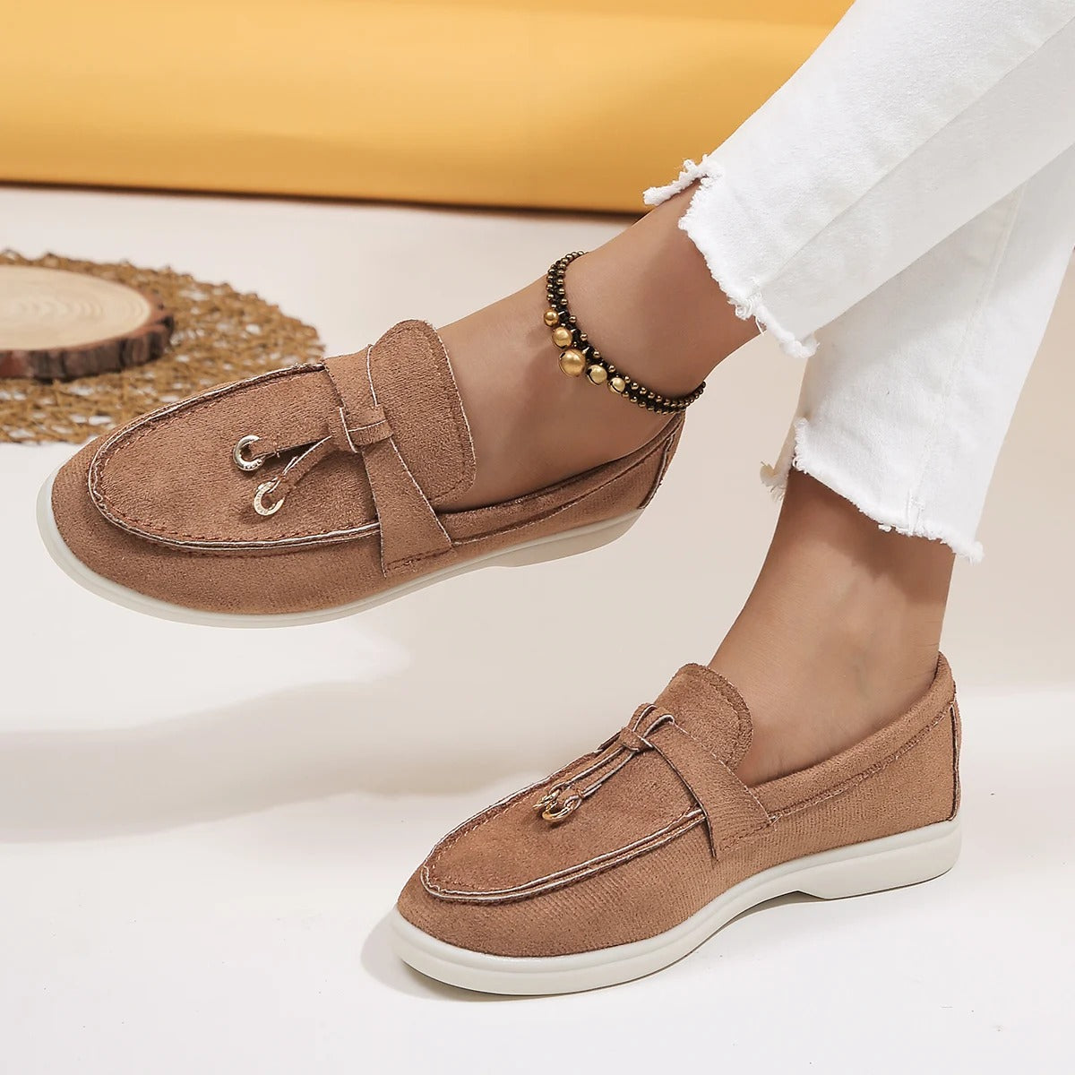 Sandra - Loafers met elegant detail