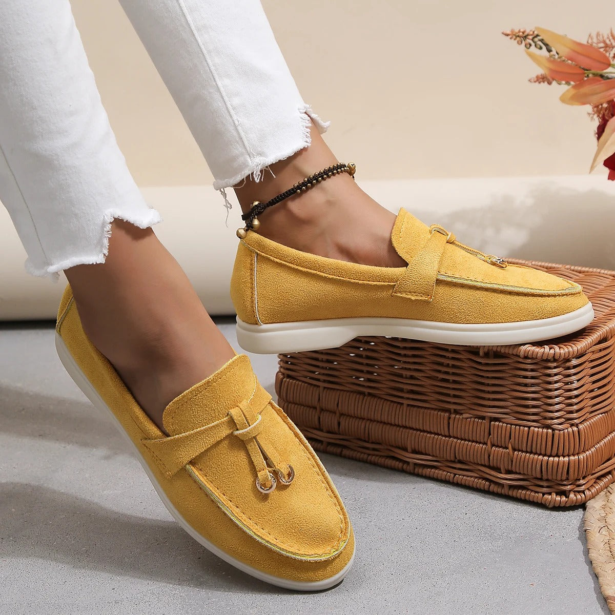 Sandra - Loafers met elegant detail