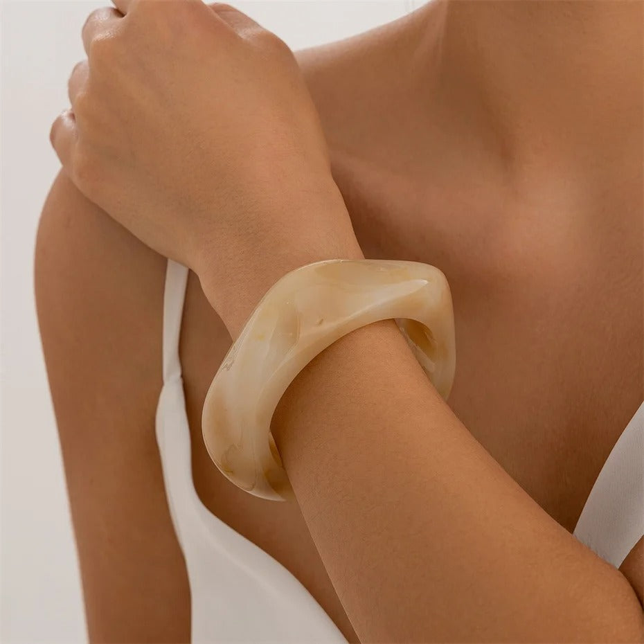 NOLA RESIN ARMBAND