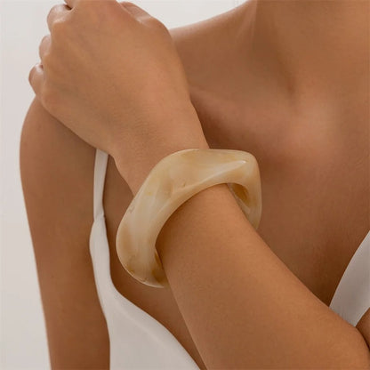 NOLA RESIN ARMBAND